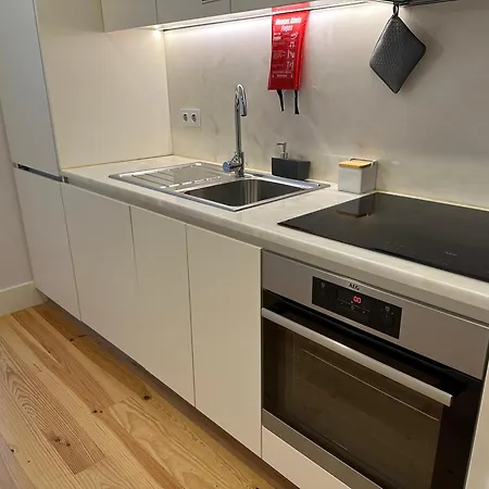 Sm Apartment *