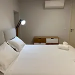 Sm *